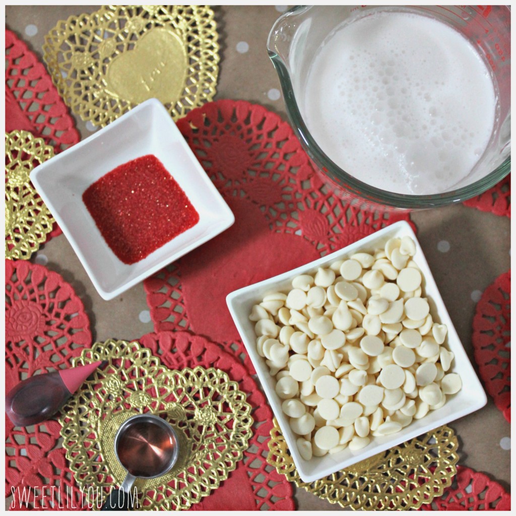 raspberry white hot chocolate milk